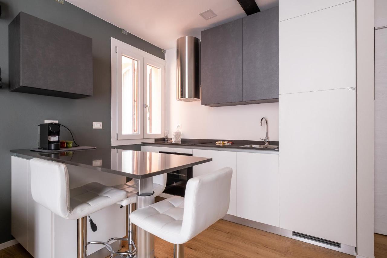 Mazzini Elegant Apartment By Wonderful Italy Bolonha Exterior foto