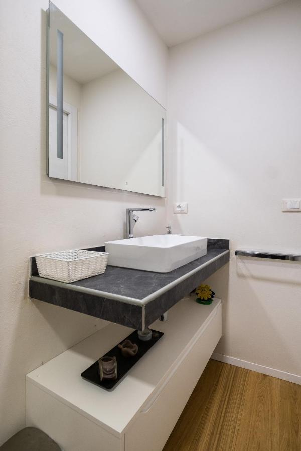 Mazzini Elegant Apartment By Wonderful Italy Bolonha Exterior foto